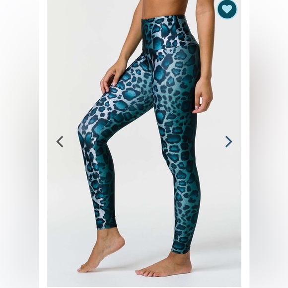 Onzie Pants - Onzie Blue, Grey Leopard Print, Sz s